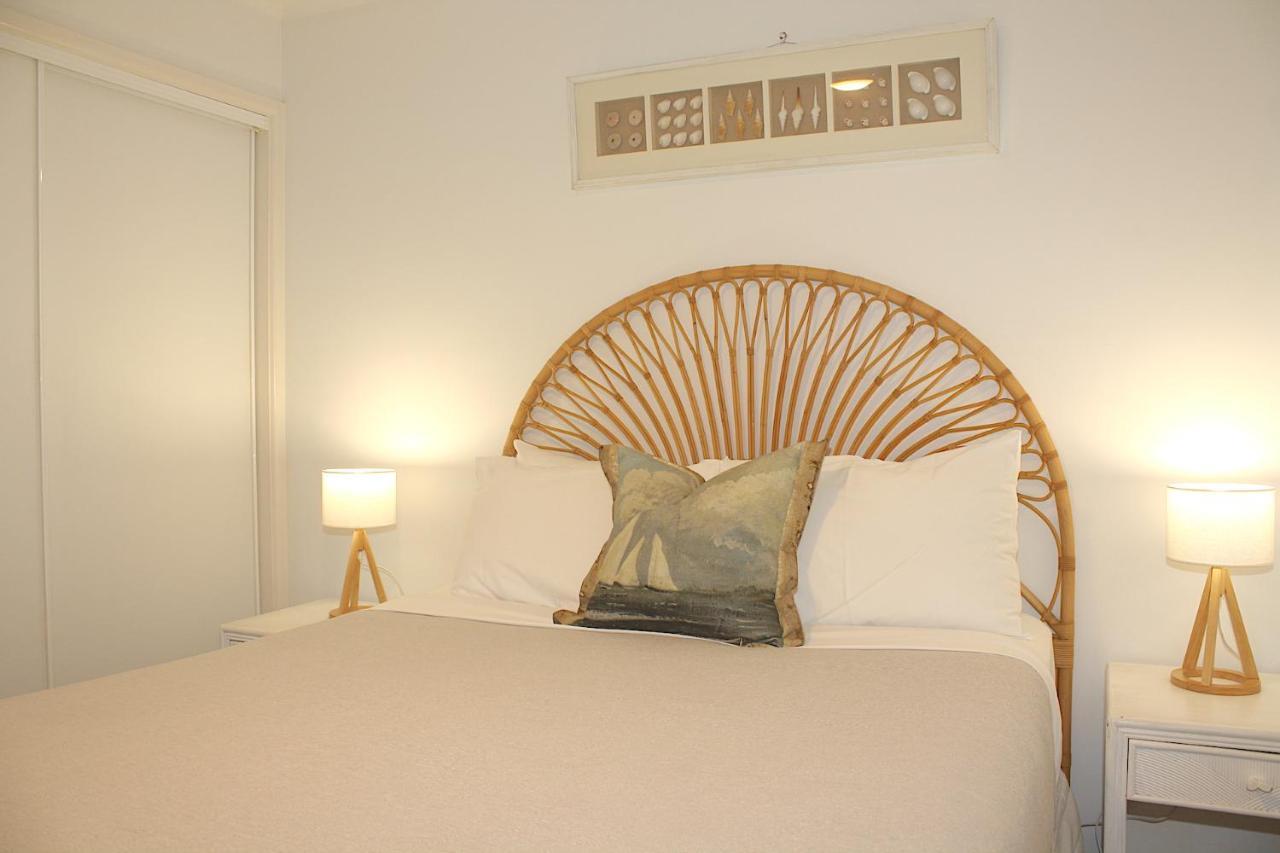 Aparthotel Cossies By The Sea Byron Bay Exterior foto
