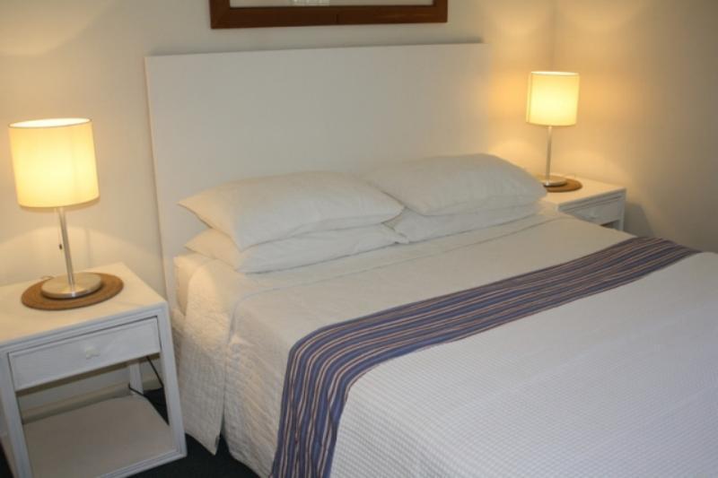 Aparthotel Cossies By The Sea Byron Bay Exterior foto
