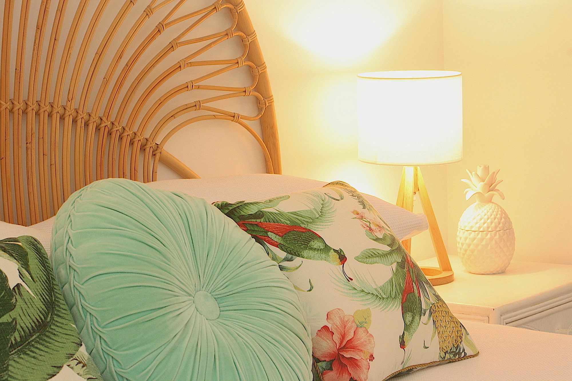 Aparthotel Cossies By The Sea Byron Bay Exterior foto